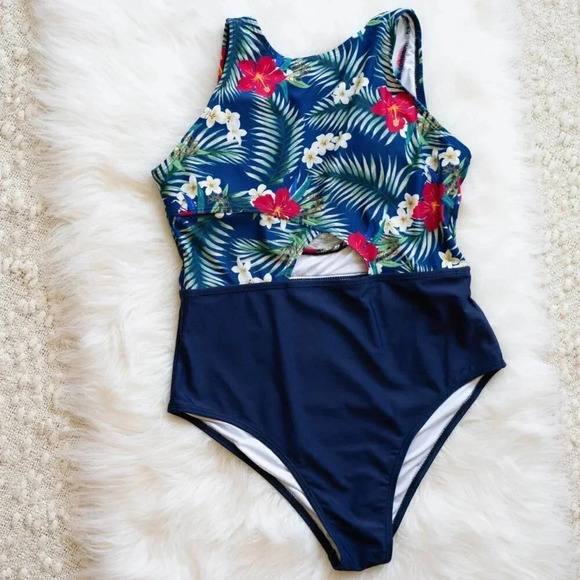 CUPSHE 1/ONE PIECE SWIMSUIT SZ M TROPICAL PRINT NAVY BLUE HI NECK MODEST CUTOUT - Picture 3 of 6